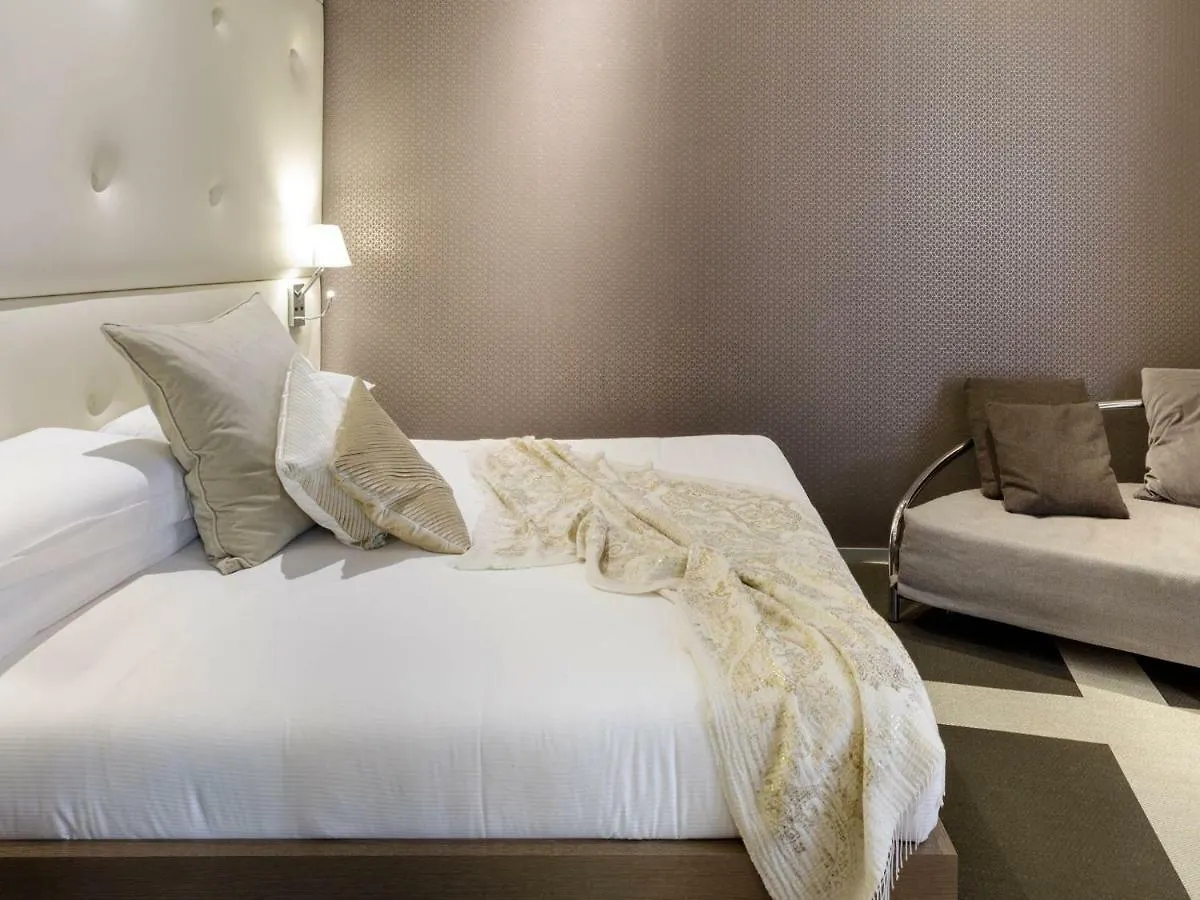 Private Luxury Apartment Rome