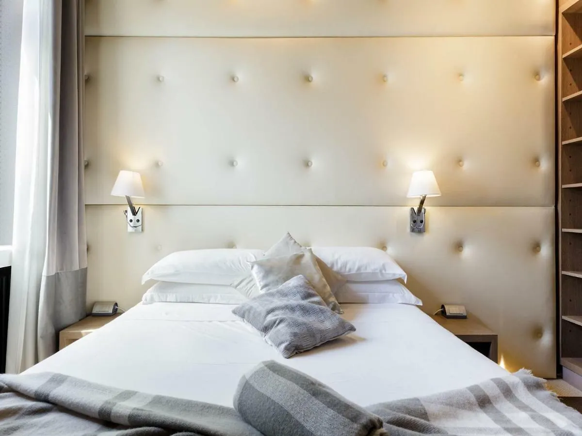 Private Luxury Apartment Rome Italy