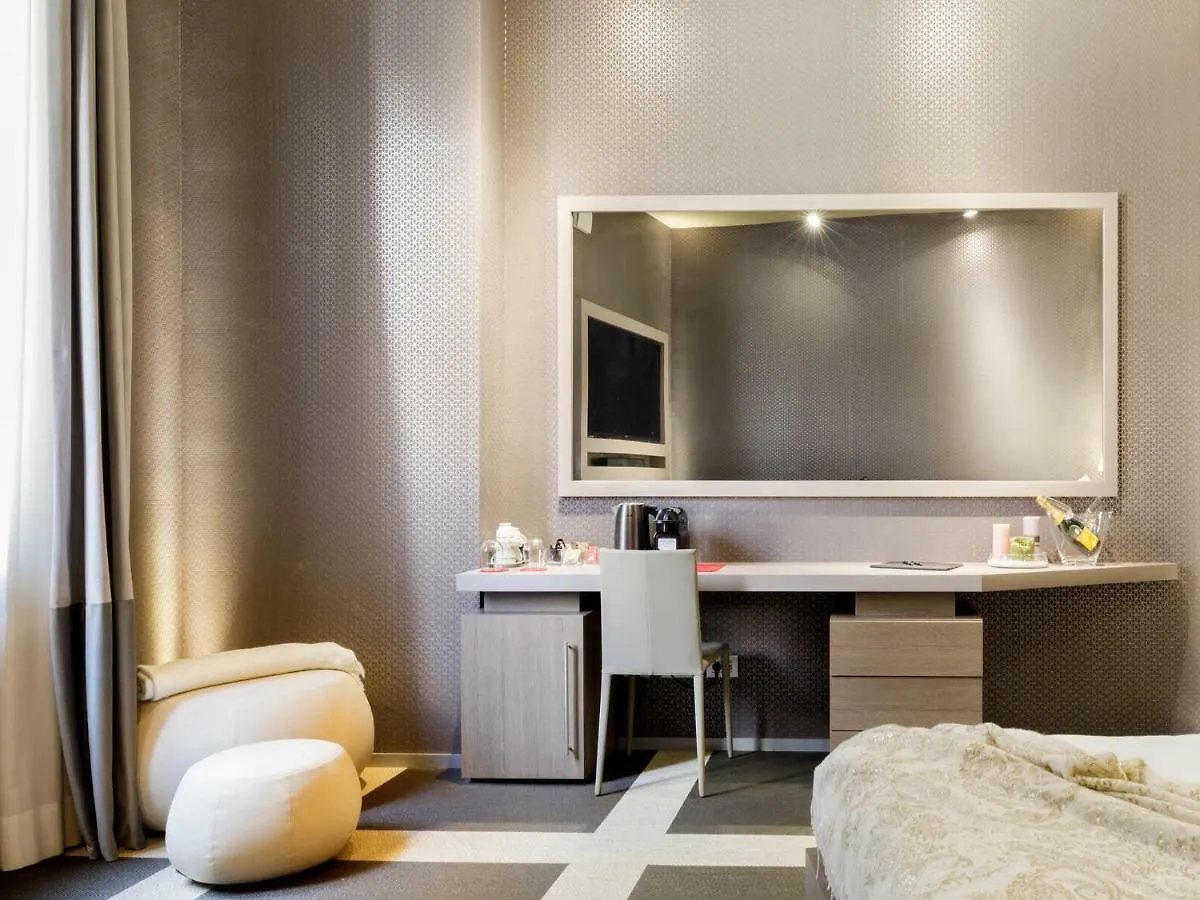 Private Luxury Apartment Rome